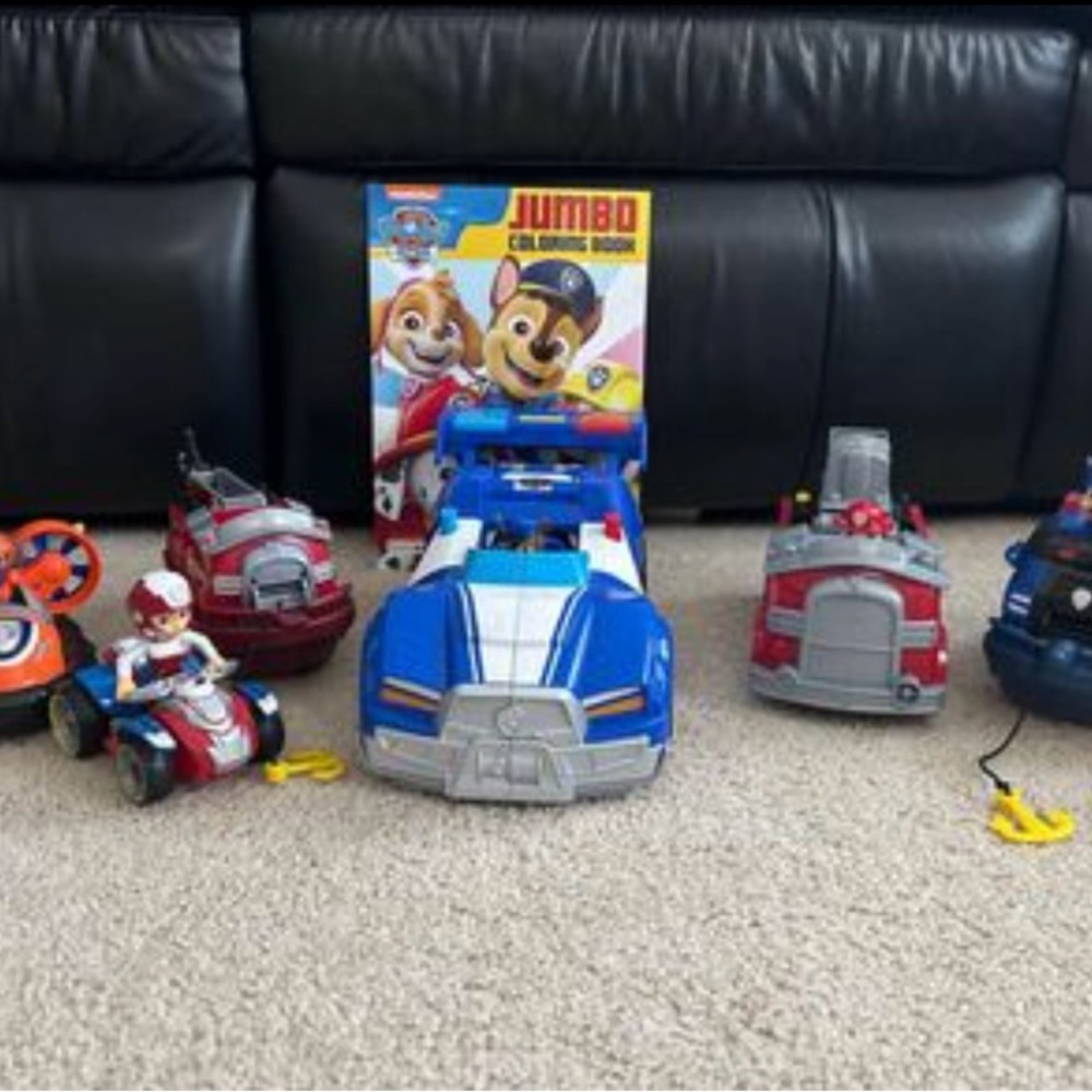 Paw Patrol Chase’s patrol car/motorcycle and others